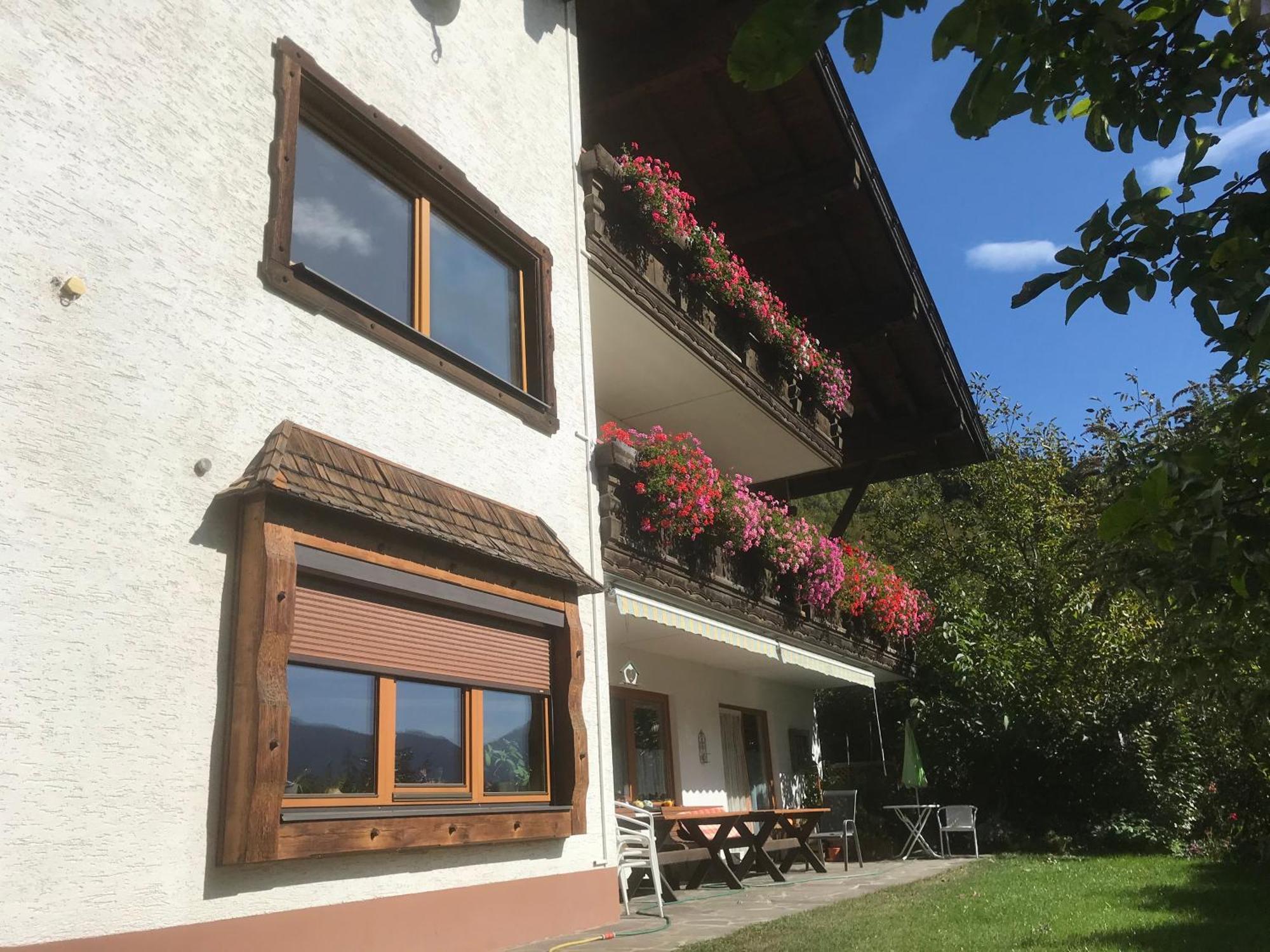Gaestehaus Steinerhof Nikolsdorf Exterior foto